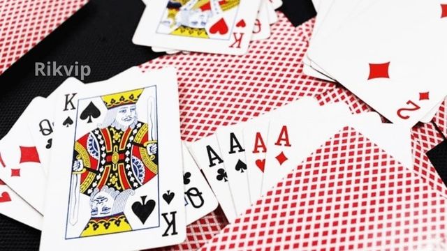 Top 5 Chiến thuật chơi mậu binh siêu hay phá sảnh Rikvip 2 Tìm hiểu luật chơi mậu binh cơ bản nhất