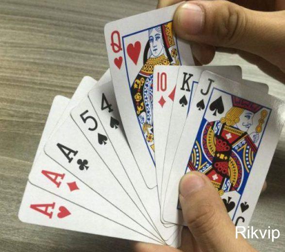 Bài thửa đánh phỏm từ các cao thủ chuyên nghiệp 5 Cần quyết đoán khi tham gia bài thửa đánh phỏm