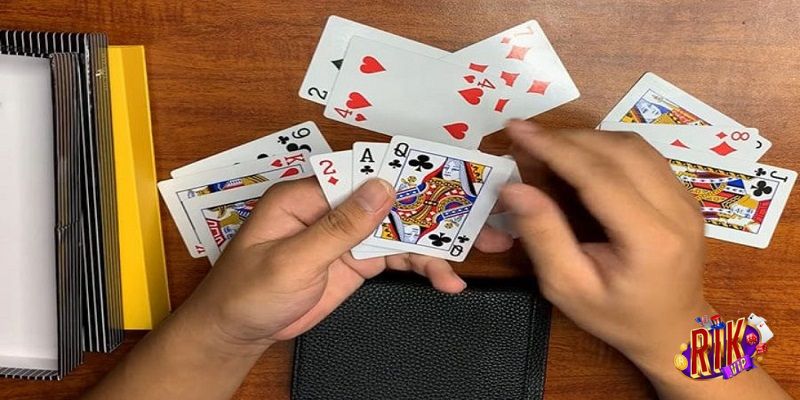 Hướng dẫn chia bài liêng chuẩn